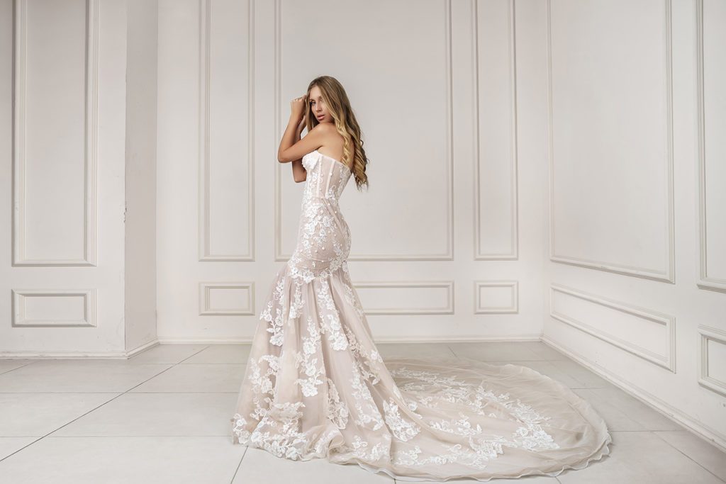 wedding dress average cost in Bridal Salons Katy Texas